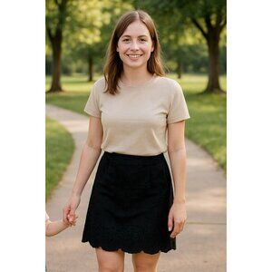 Danier Leather Women’s Black Skirt Design Size 4